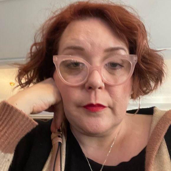 Meet your Posher, Sam - Picture 6 of 13